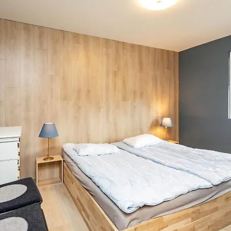 8 Person In Skagen-by Traum *