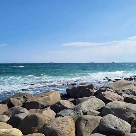 8 Person In Skagen-by Traum * סקאגן